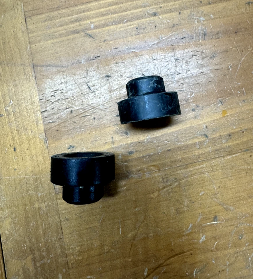 2011-2020 Infiniti QX56 QX80 Lower Radiator Rubber Support Mount Bracket OEM - Image 3 of 3