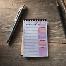Floral Daily Planner Notepad, 5.5x8.5 Inches, 50 Pages, Productivity Checklist