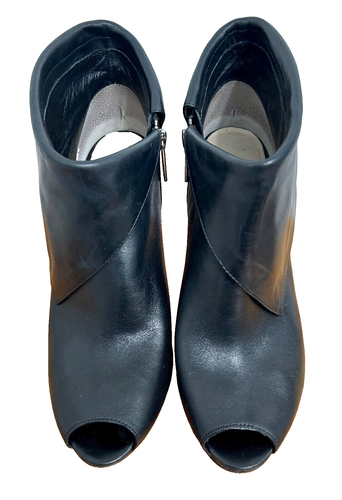 Michael Kors KENDRA Black Leather Peep Toe Ankle Boots Booties Heels Size 8 NICE - Picture 5 of 15