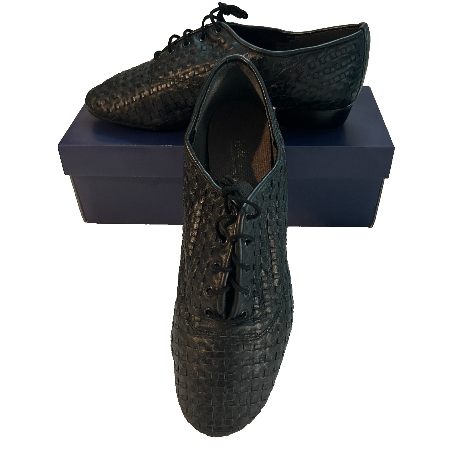 International Dance Shoes Mens size 8 made in england pre-owned woven leather