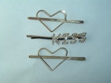 VINTAGE RHINESTONE KISS HEART BOBBY PINS BARRETTES UP DO HAIR ACCESSORY