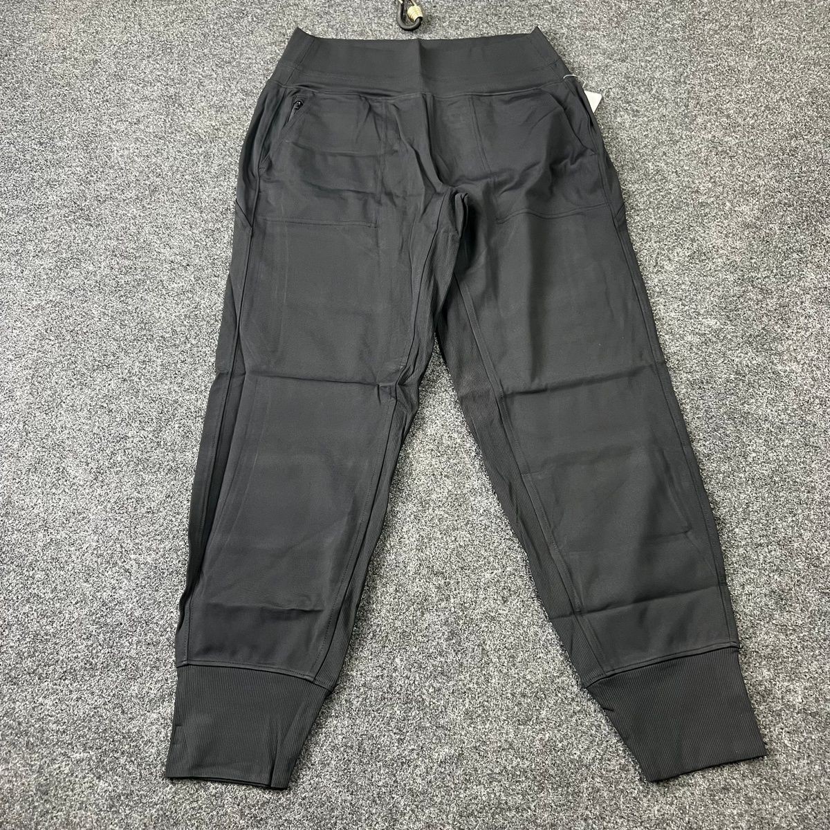 ATHLETA Venice High Rise Jogger Pants Women's Size M Black 597888
