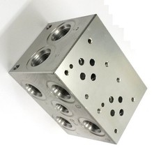 VA AD03P022S/C - 2 Station D03 Manifold.