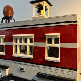 LEGO 10197 Fire Brigade Modular Building Discontinued Rare Complete SET Used