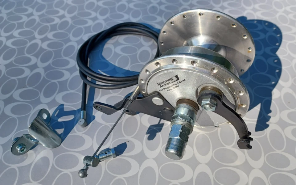 Raro Nuevo Despegue Sturmey Archer Buje Rueda Libre • Kit de Buje de Freno de Tambor de Aleación 36h Foto 2 de 4