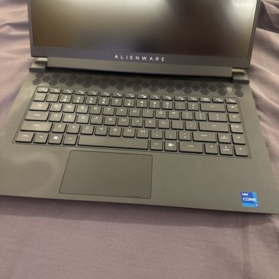Alienware M15 R7 15.6'' i7-12700H 2.3GHz 32GB RAM 1TB SSD SSD GeForce RTX 3060