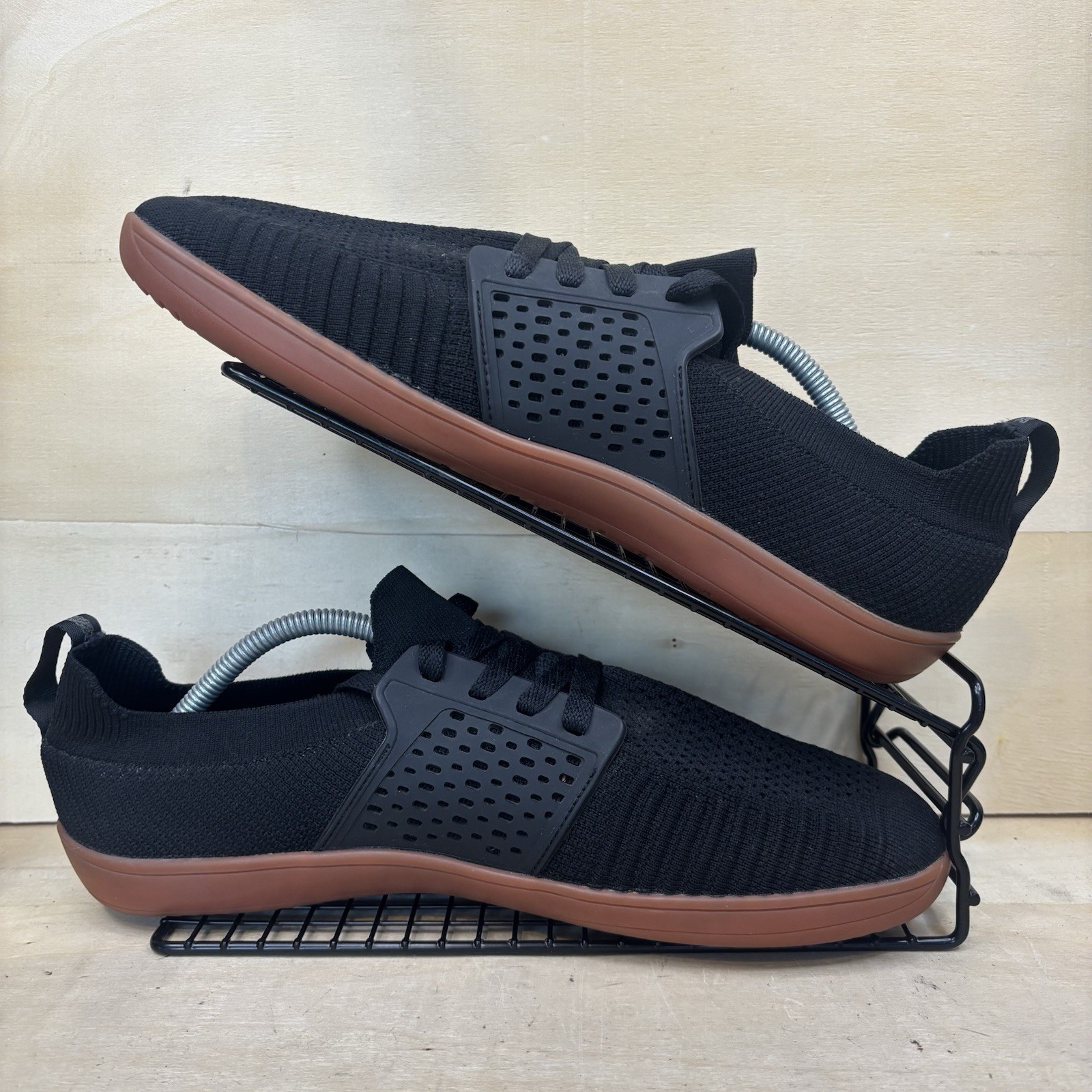 SAOLA Scarpe da ginnastica Hobibear a piedi nudi nere suola gomma uomo taglia 10 leggere