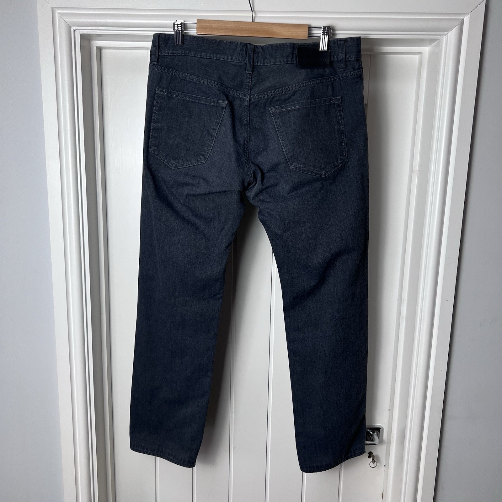 Hugo Boss Jeans Men's W34 L32 Black Grey Maine Regular Fit Straight Cotton Blend thumbnail 6