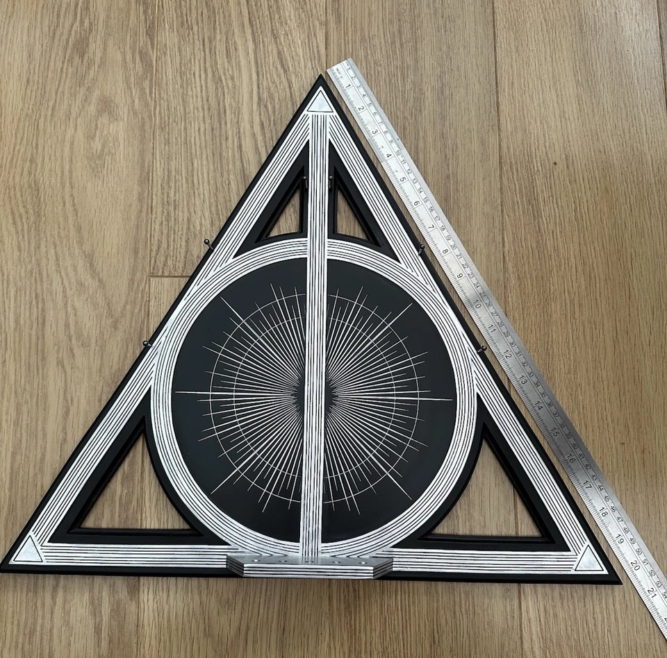 The Noble Collection Crimes of Grindelwald Harry Potter Wand Set 16.5" Tall - Image 3 of 4