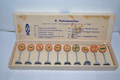 DDR- Herr Hels (10) Vintage Verbotzeichen II Set 3 w/Box for PIKO-GUTZOLD-Putz