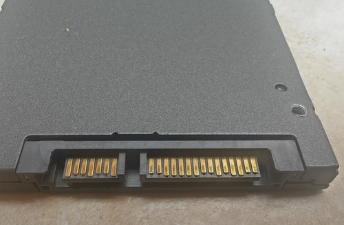 Kingston SSDNow KC300 120GB,Internal,6.35 cm (2.5") (SKC300S37A/120G)... - Picture 2 of 2