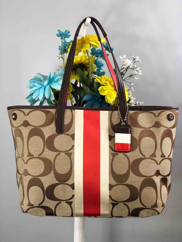 COACH Hamptons Khaki Red Signature Stripe Shoulder Tote Bag 19999