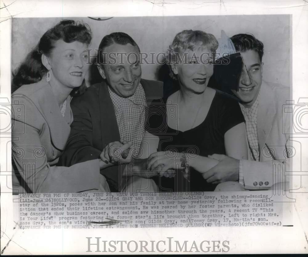 Hollywood-Dancer Gilda Gray with son Martin, his wife Rose, and grandson  Tommy | eBay