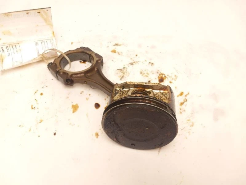 Toyota Sienna 2004 pistón Foto 3 de 4