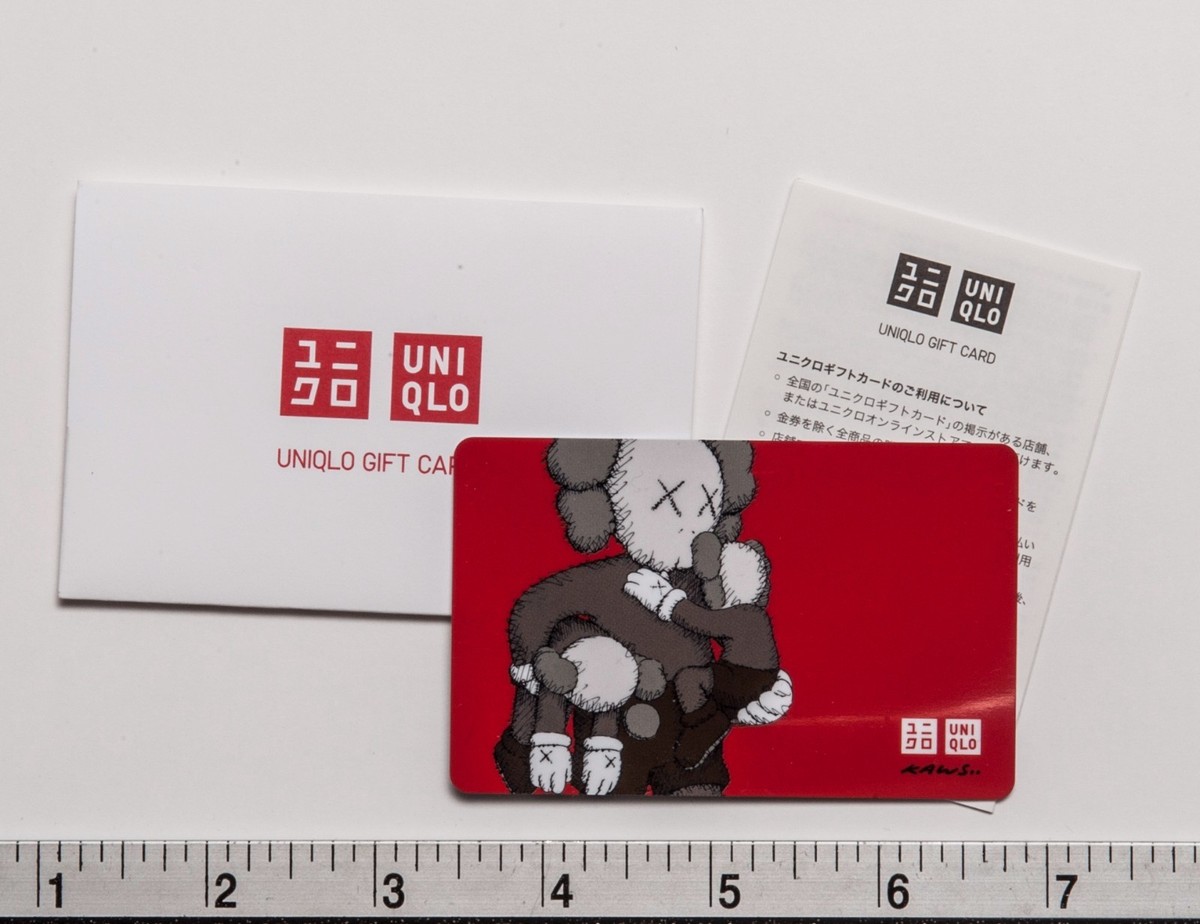 Uniqlo Limited Edition Holiday Gift Card valid until 25 December 2022 #24 Uniqlo Limited Edition Holiday Gift Card valid until 25 December 2022