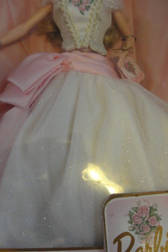 1998 MATTEL BIRTHDAY WISHES BARBIE DOLL - IN BOX - Picture 3 of 7