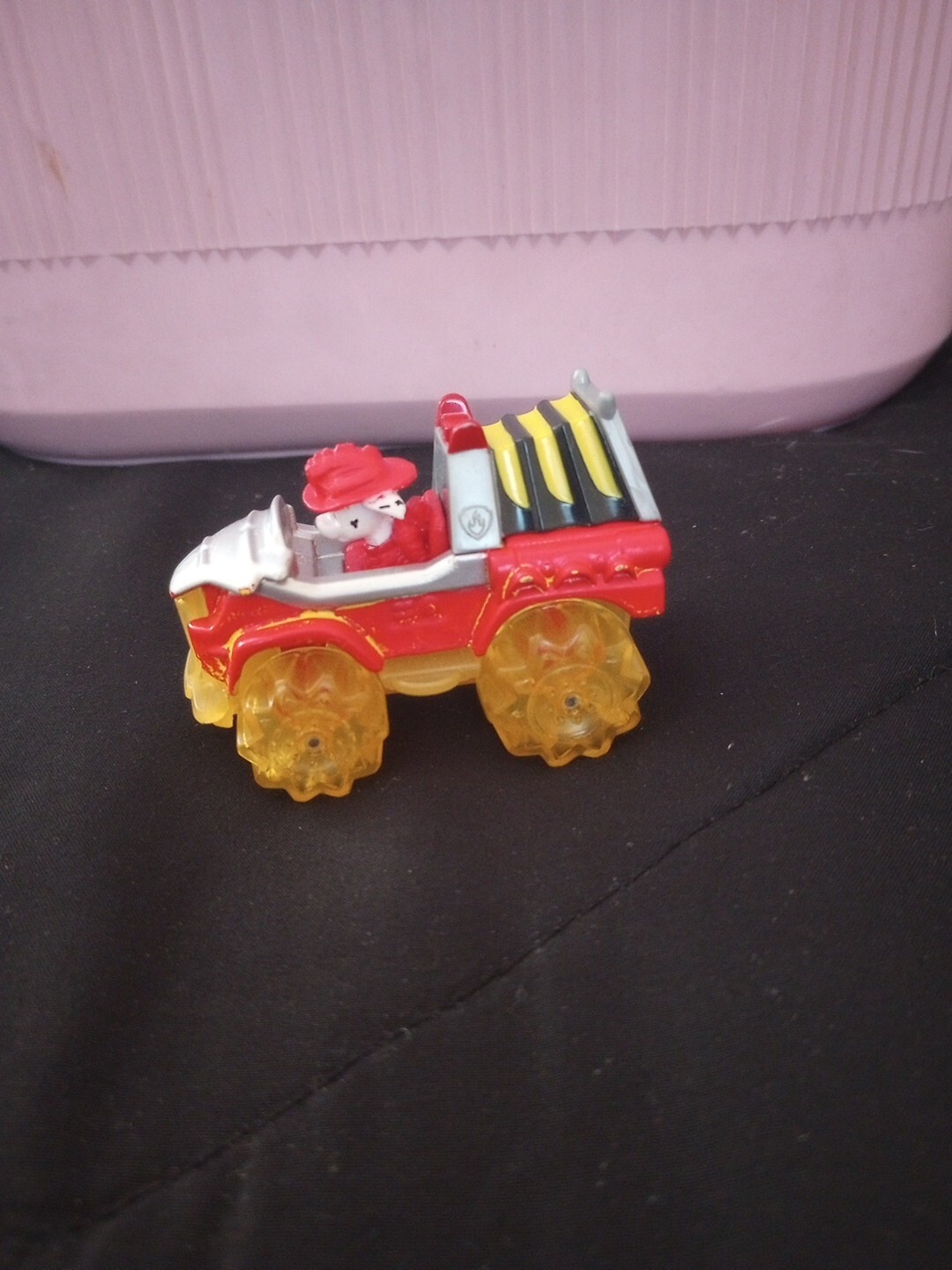 PAW PATROL Marshall- DINO RESCUE True Metal Vehicle Diecast 