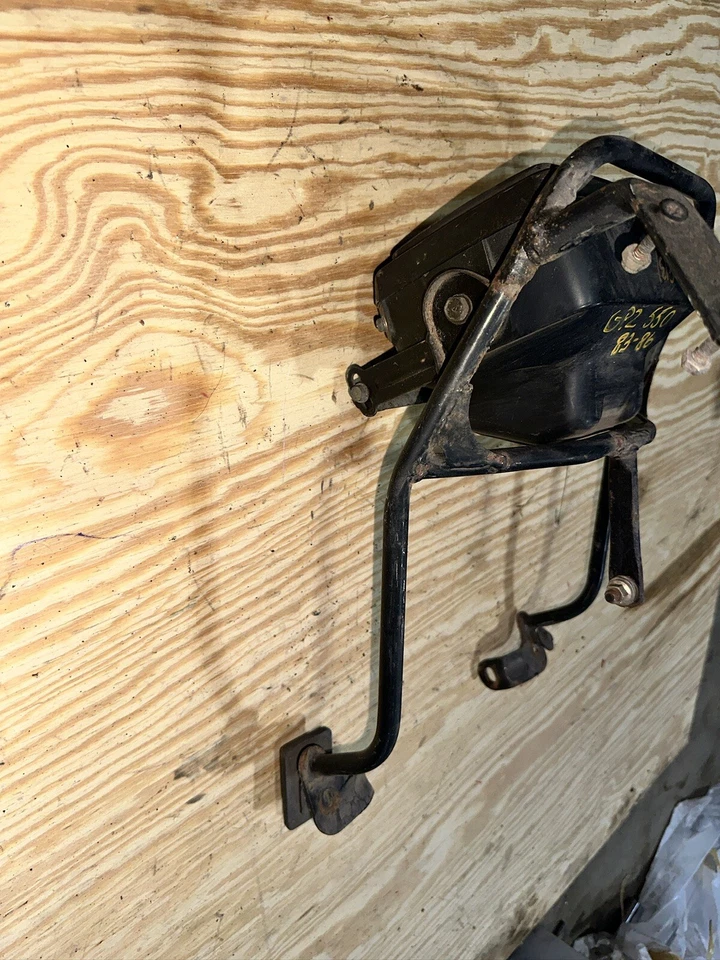 Faro delantero 83-8y Kawasaki GPZ 550 Foto 3 de 4