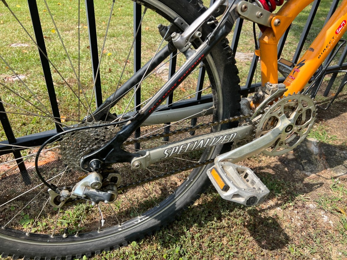 Specialized FSR Direct Drive Mountain Bike W/ Rock Shox
