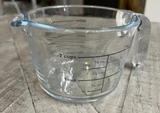 Figmint 2 Cup Glass Measuring Cup. Mint Condition. No Lid.