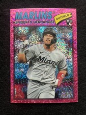 2026 Topps Heritage -Heriberto Hernandez #323 Chrome Pink Sparkle Refractor (RC)