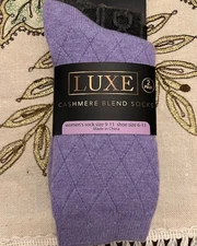 NEW Women’s Luxe Cashmere/Wool Blend Crew Socks Sz 6-11 - 2 Pairs Purple/Black 