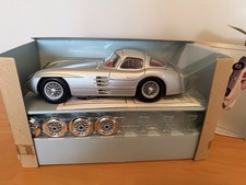 Maisto Mercedes Benz 300 SLR 1/18 Scale Model Car