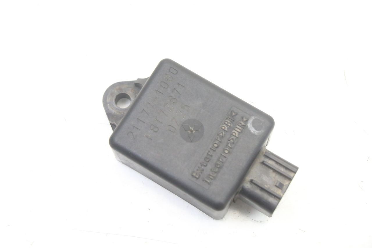 RELAIS ELECTRIQUE - KAWASAKI ZR7 ZR-7 S 750 (1999 - 2004)