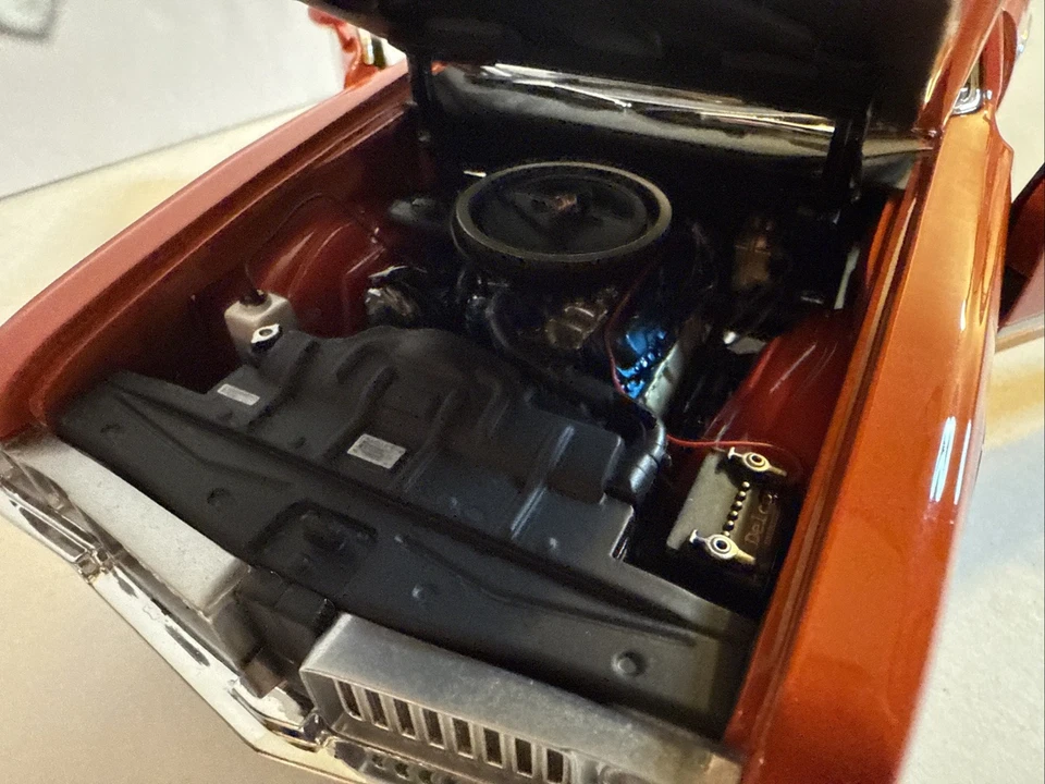 EXACT DETAIL 1:18 SCALE 1970 OLDSMOBILE 442 W-30! ORANGE/WHITE STRIPES!! NIB!! - Image 4 of 4