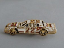 BOBBY ALLISON #22 MILLER HIGH LIFE BUICK 2