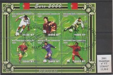 6 timbres se-tenant MOZAMBIQUE 2001 n° YT 1536/41° football