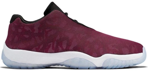 Jordan Future Low Bordeaux Camo