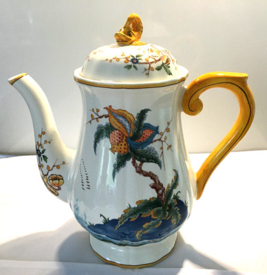 Gien  Magellan, Caraibes, - Kaffeekanne