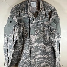 US Army Digital Camouflage Jacket Adult Medium Unicor Two-Way Zip Shacket