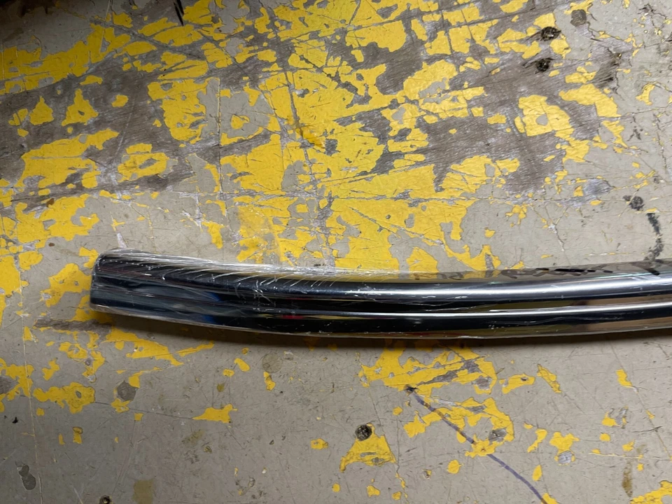 Plymouth 1970 carrocería B solo pasajero superior bien moldura lateral aspecto pulido 17 fotos Foto 2 de 4