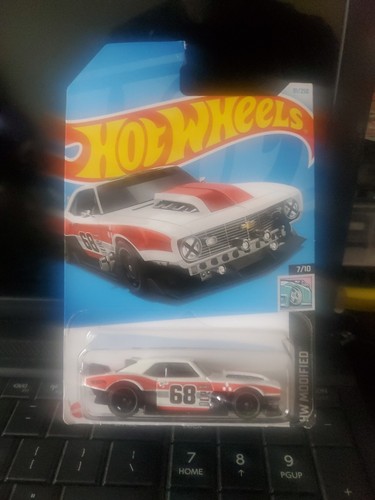 CUSTOM '68 CAMARO, #81, 2024 HOT WHEELS MODIFIED, WHITE VARIATION - Picture 2 of 8