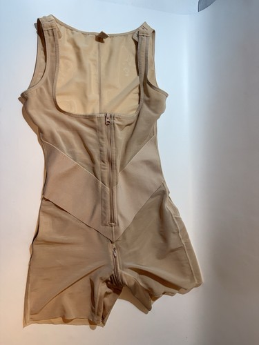 Snatched Body Womens Faja BBL LIP Body Shaper Suit SZ Medium Beige Zipper Girdle