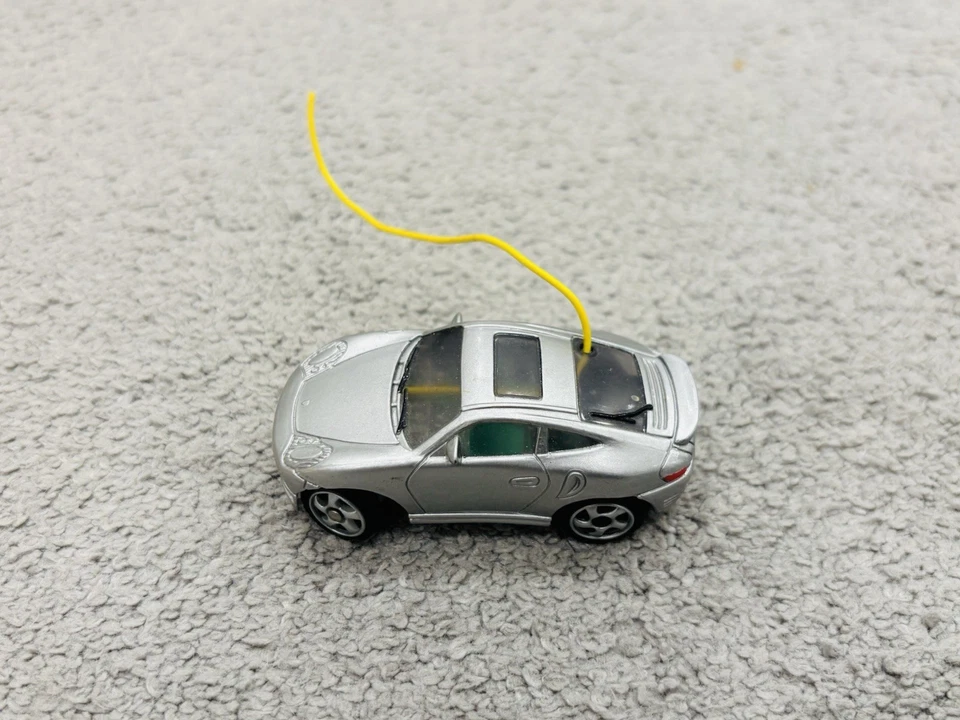 Zip Zaps Micro RC Porsche 911 Turbo 1:64 Scale Silver RadioShack Untested - Image 3 of 4