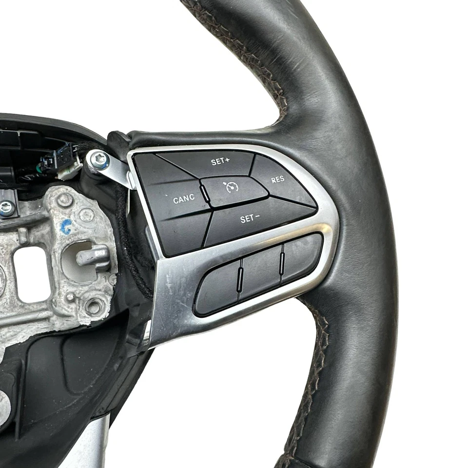 CHRYSLER PACIFICA Lenkrad 5UZ511X9AE 3.6 Benzin 214kw 2018 28220998 - Bild 3 von 4