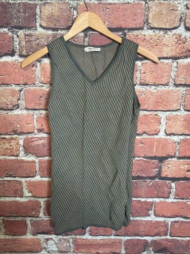Armani Collezioni, Vintage Giorgio Armani Le Collezioni Green Knit Tank Size 6 Raw Hem Italy