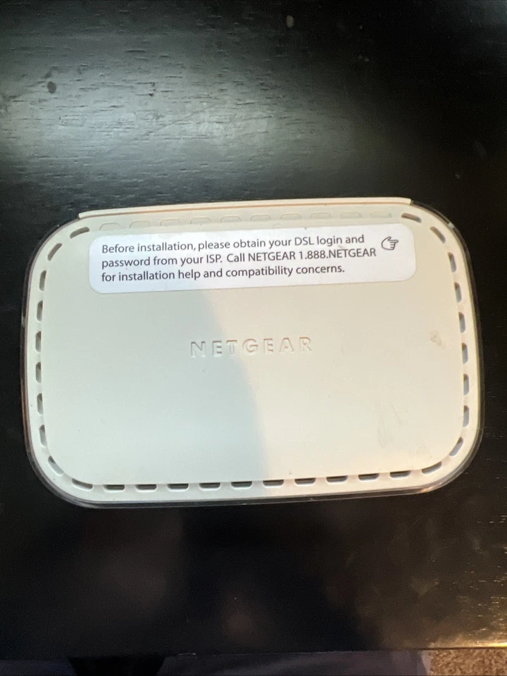 Netgear Broadband ADSL2+ Modem DM111PSP V2 Modem,  no return - Image 2 of 4