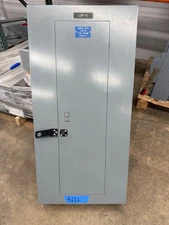 SQUARE D 100A MAIN BREAKER PANEL 3PH 4W 208/120v PANELBOARD NQOD A111