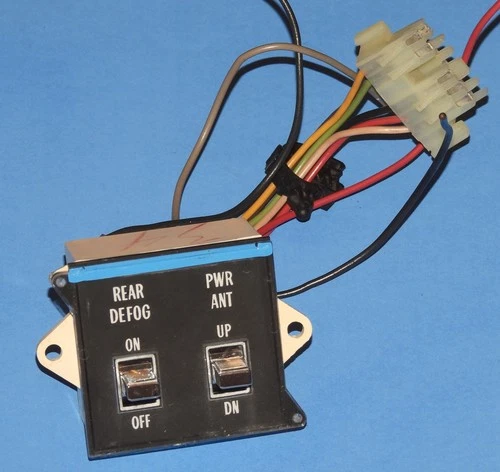 1974-76 Cadillac Eldorado Deville Fleetwood OEM Rear Defog Antenna Switch - NICE