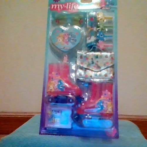 NEW GENERATION DOLL CLOTHES R0LLER SKATE PLAY SET CARE BEARS MY LIFE AS