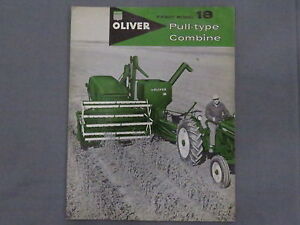original 1960 Oliver model 25 Self Propelled COMBINE sales Brochure Catalog