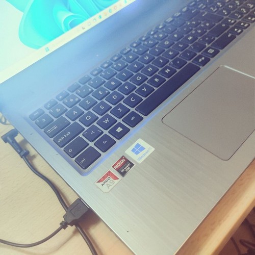 Pc portable Asus A9 , 8gb , Windows 11 , office (pc revisé) - Afbeelding 10 van 10