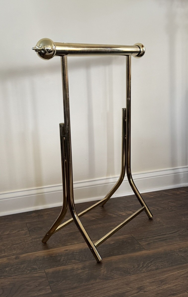 キルトラック Mario Industries Whitewash Scrolled Quilt Rack 3643 - The Home Depot