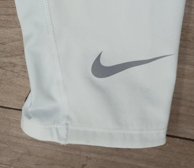 New Nike Boys Pro Dri-Fit Training Tights BV3516-100 WHITE XL.  MSRP 30.00 - Image 3 of 4
