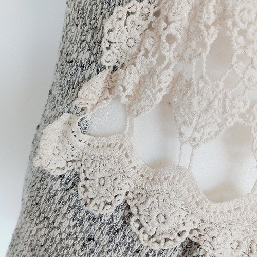 BLU PEPPER Crochet Lace Back Panel Draped Front Marled Knit Cardigan Vest S - Picture 3 of 16