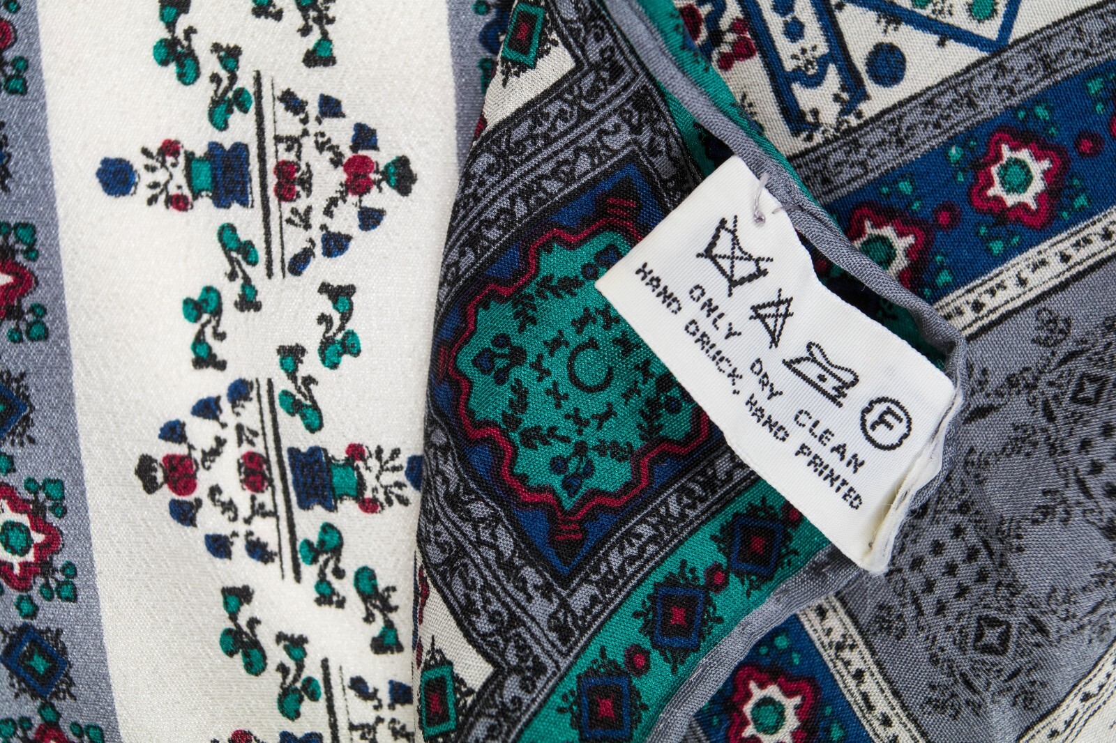 Authentic "Codello"/ "Codello" Silk Scarf - image 14